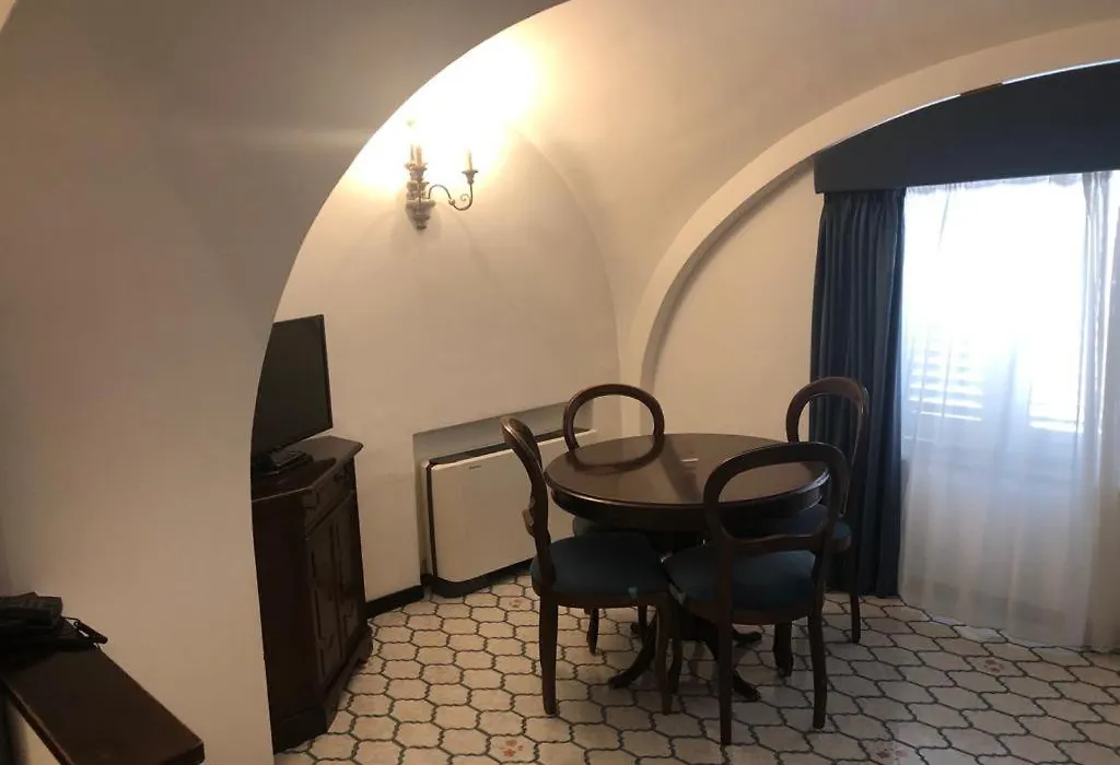 Hotel Residence Villa Igea Capri-1